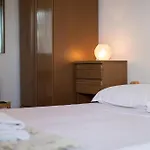 Dekanic Krk Apartamento Krk Town