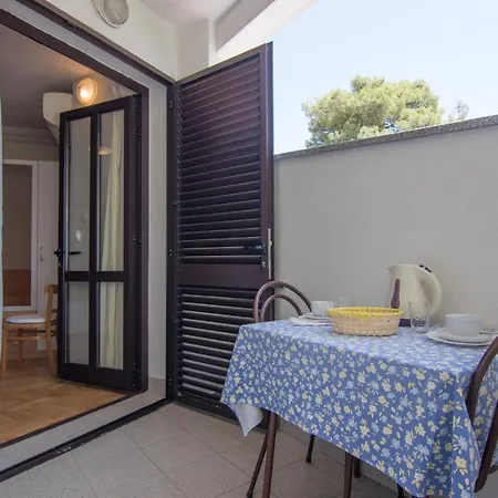Apartamento Dekanic Krk Krk Town