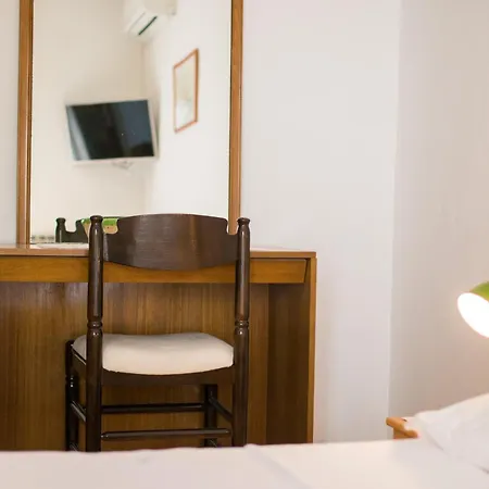 Dekanic Krk Apartamento *