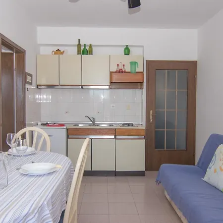 Apartamento Dekanic Krk Krk Town